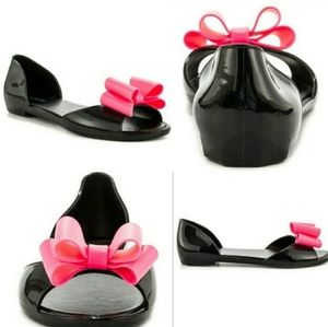 Just fab daleelah black and pink sandals flats